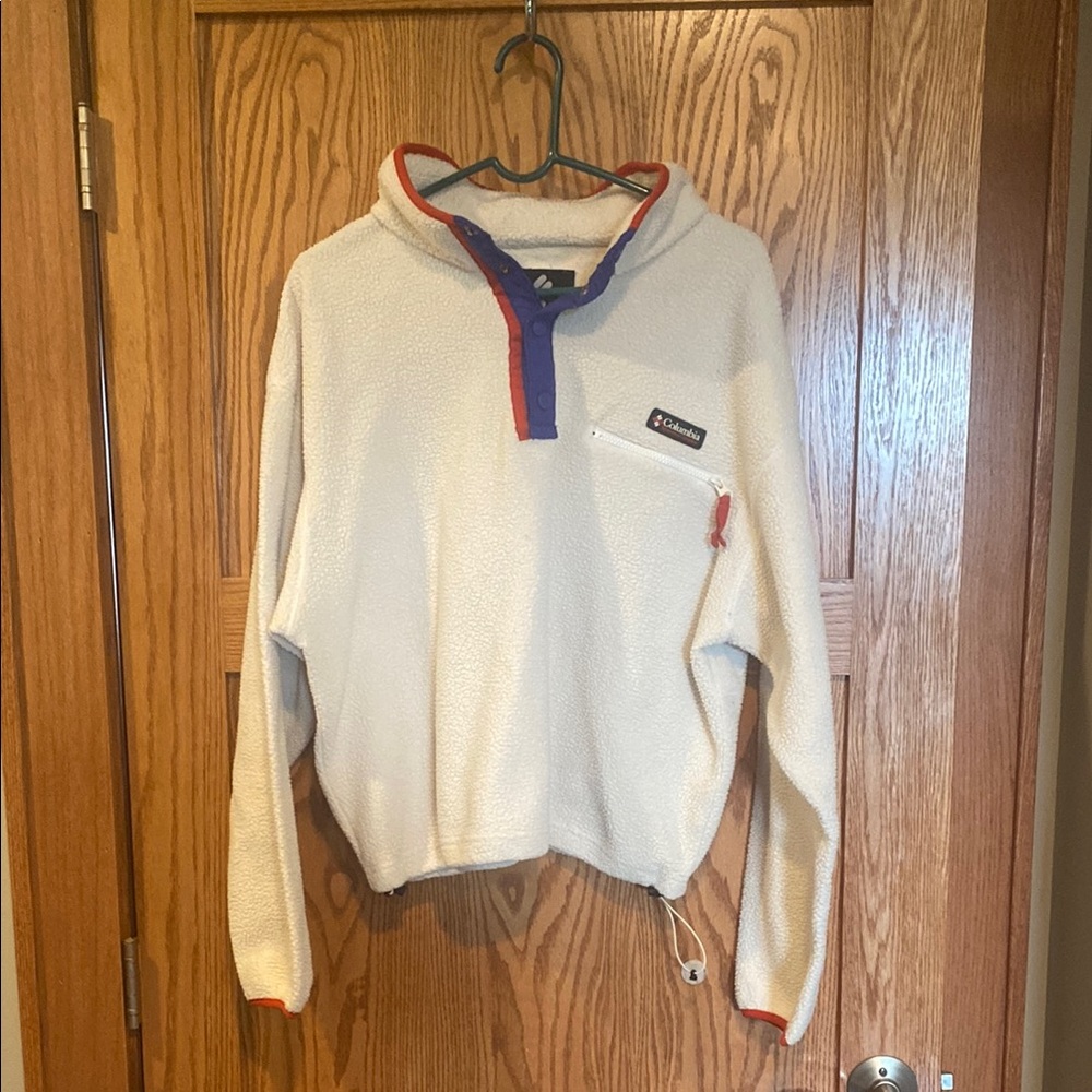Columbia Vintage Cream Sherpa Fleece with Blue and Red Trim XL EUC